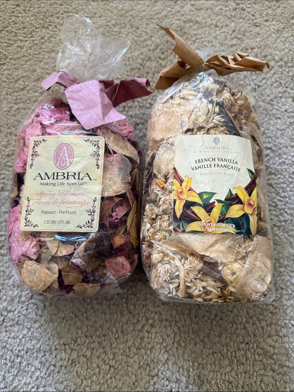 Ambria Spring Blossom Potpourri - Pink / white french vanilla 2 packs